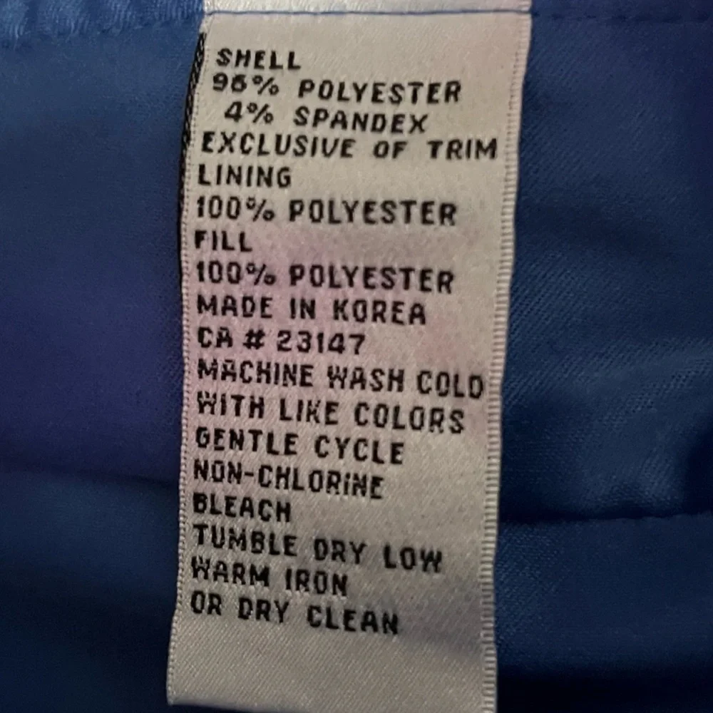 Talbots Petites • Blue Quilted Jacket with Snap Buttons